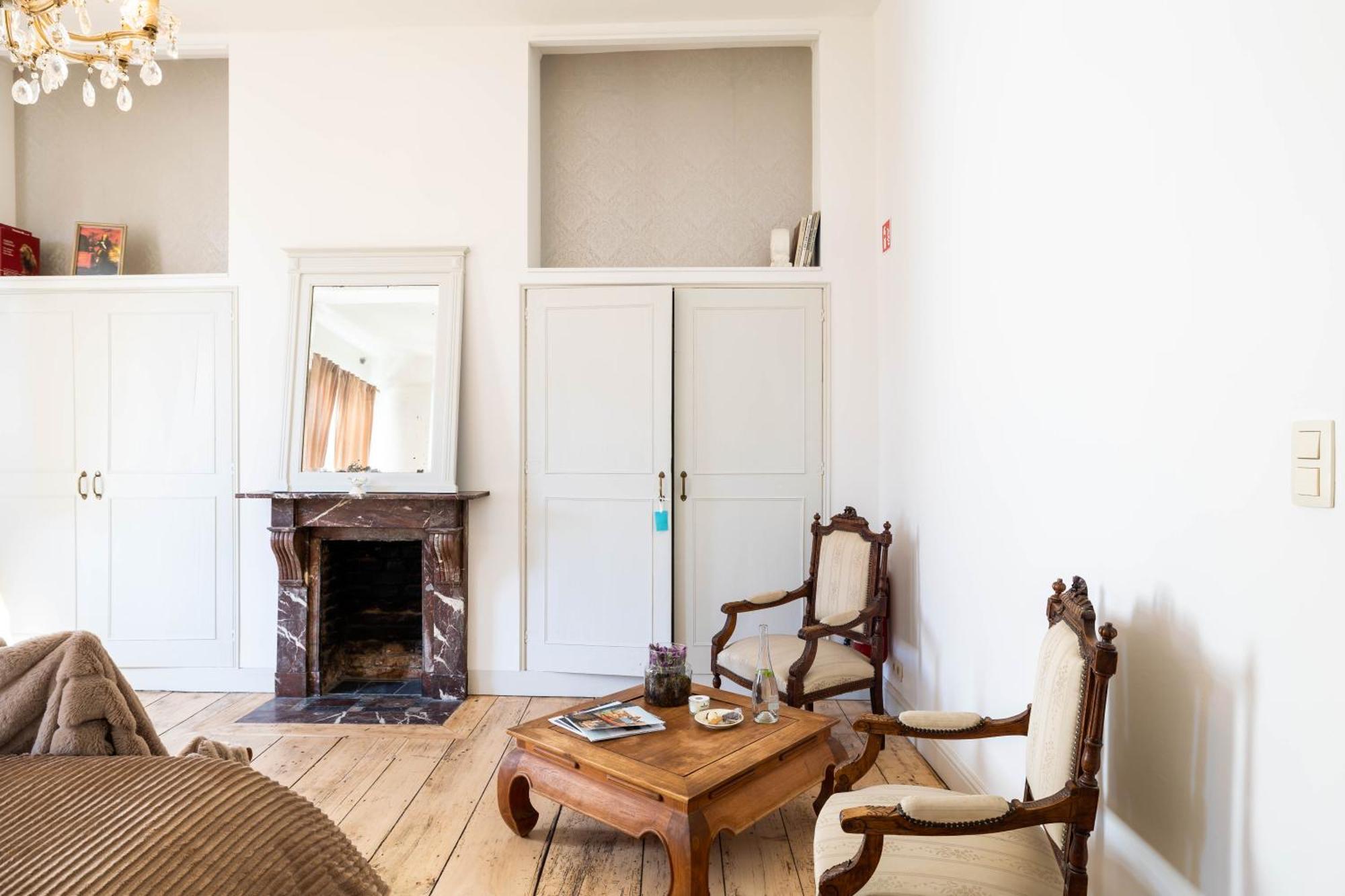 Huis Van Loon บอร์กโลน ภายนอก รูปภาพ